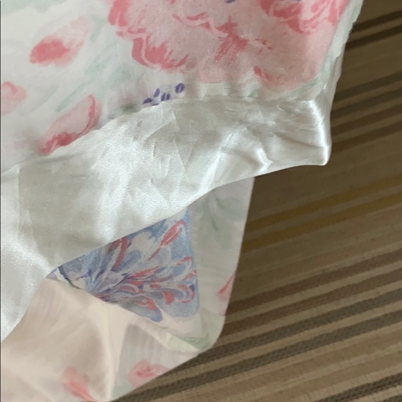 Floral Ladies Robe       R222 - Picture 3 of 4